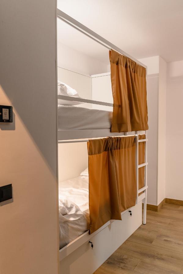 Vad Hostel Alicante - Youth Hostel Age Limit 18-49 Luaran gambar